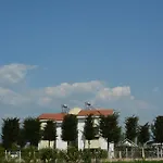 Dom wakacyjny Garden Sunny *