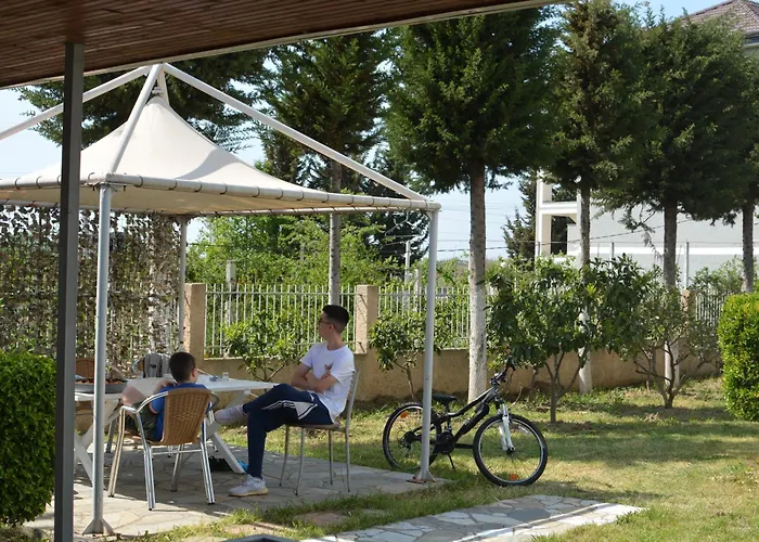 Garden Sunny Tatil Evi