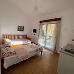 Prázdninový dům Garden Sunny *